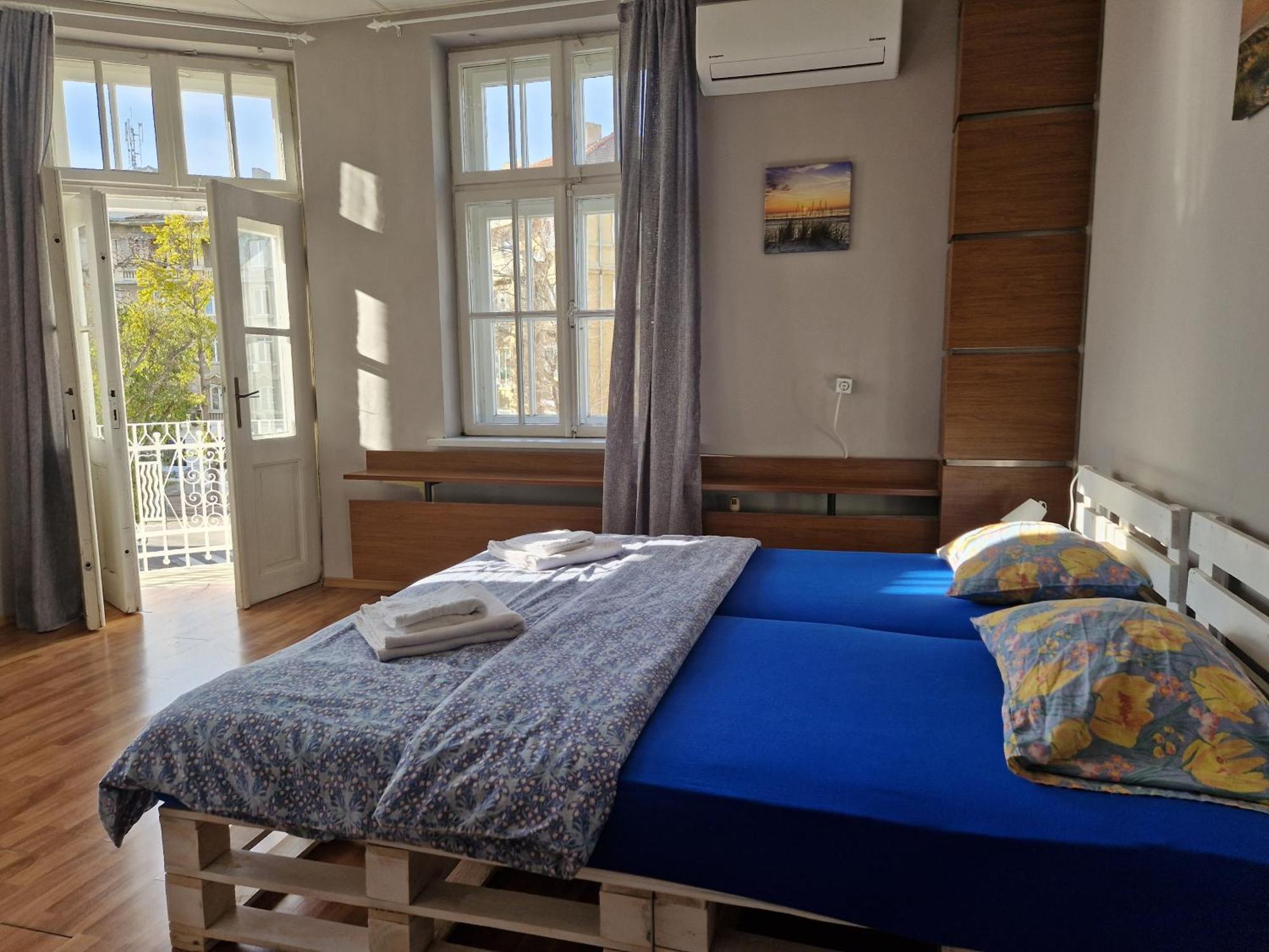 Lambo'S Corner Varna - Guest Rooms Exterior foto